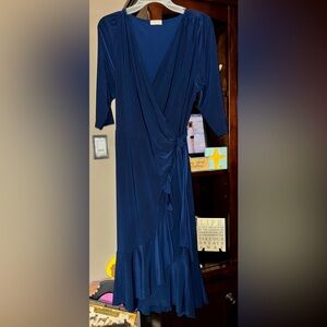Ladies Dress by Kimonna, Size-1X Very Comfortable & elegant.Excellent Condition.